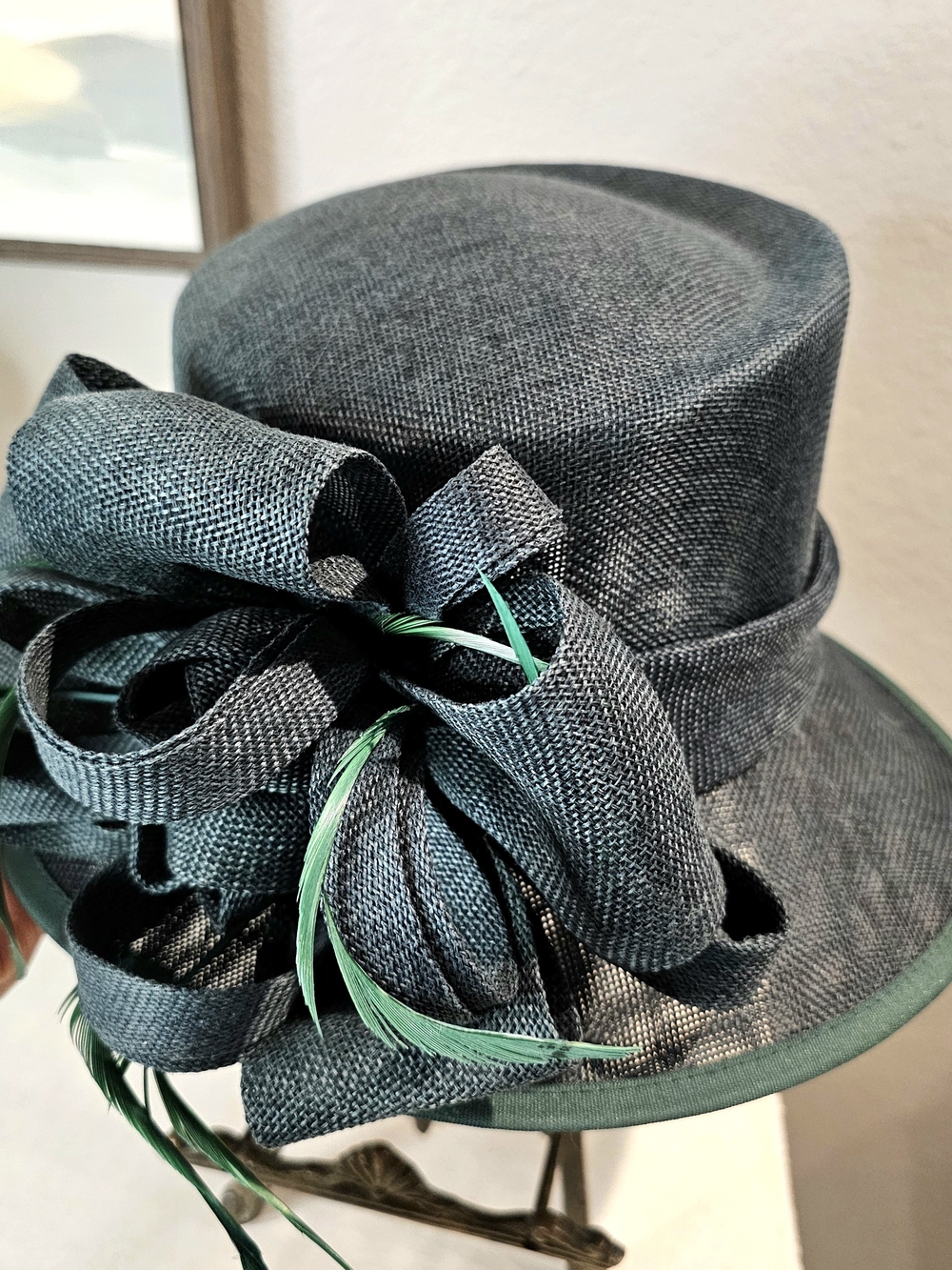 Sophia Collection LA Hunter Green Wide Brim Statement Hat Bow Feather Accent